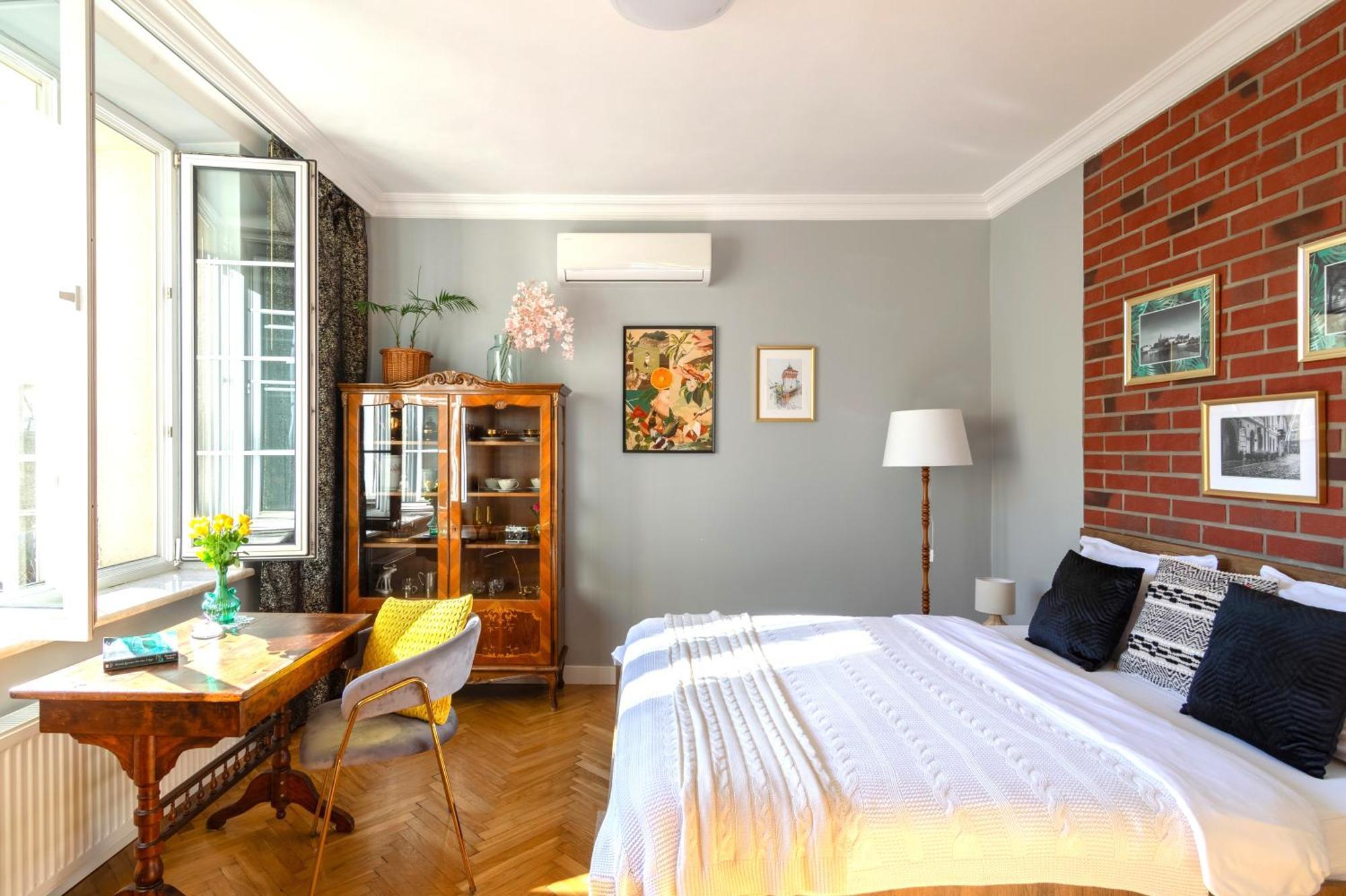 Smile Apartments Center Krakow Old Town Luaran gambar