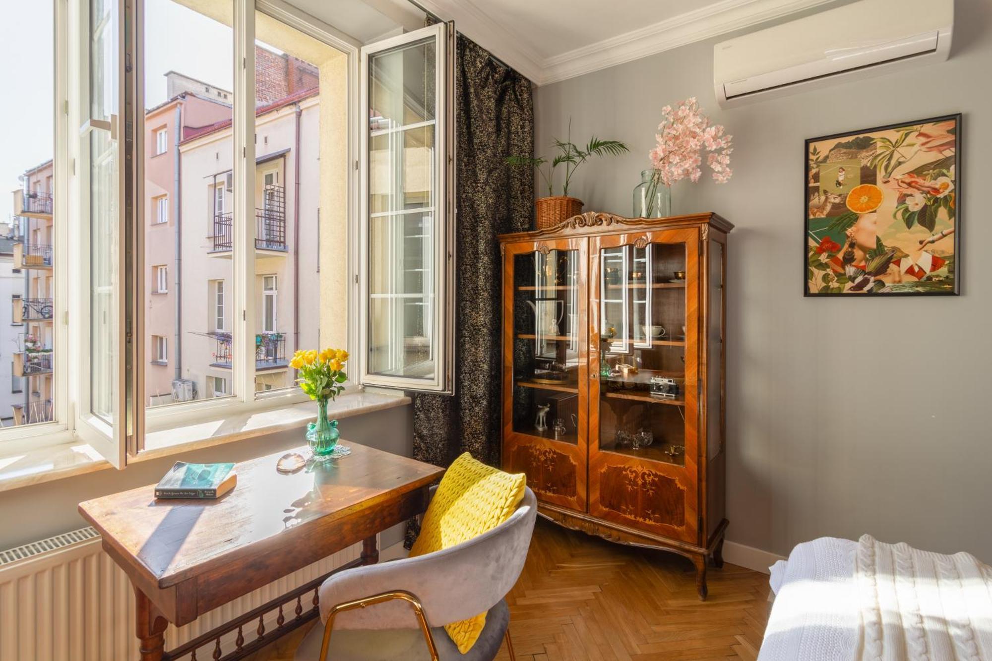 Smile Apartments Center Krakow Old Town Luaran gambar